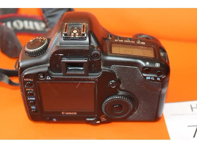 Full-frame spiegelreflexcamera canon eos 5d exclusief accu en lader. - afbeelding 2 van  2