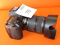 Full-frame spiegelreflexcamera canon eos 70d dslr met een zoomlens canon ef-s 24-105mm. met accu. - afbeelding 2 van  3