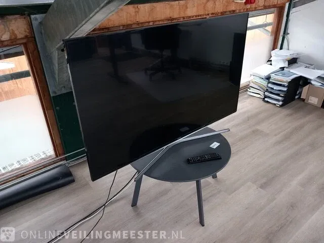 Full hd lcd televisie samsung, ue55j6200aw - afbeelding 1 van  9