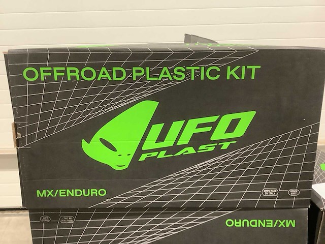 Full plastic kit zwart - husqvarna tc 250 (2016) - afbeelding 4 van  6