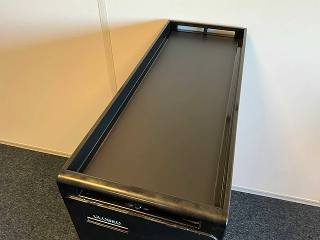 Full size vliegtuig trolley (10x) - afbeelding 2 van  10
