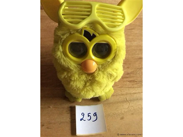 Furby - afbeelding 2 van  2