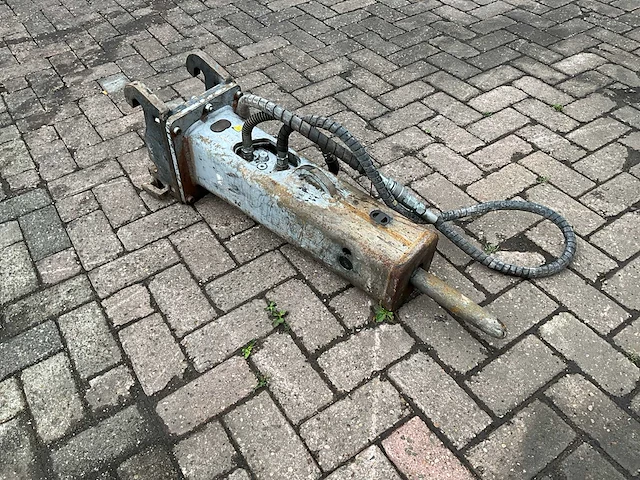 Furukawa fx2 hydraulische sloophamer cw05 - afbeelding 3 van  8