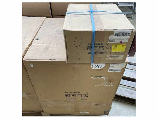 Furuno felcom 500 inmarsat fleetbroadband antenna system - afbeelding 6 van  9