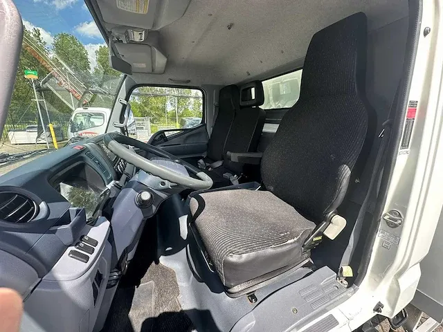 Fuso canter bedrijfswagen - afbeelding 13 van  16