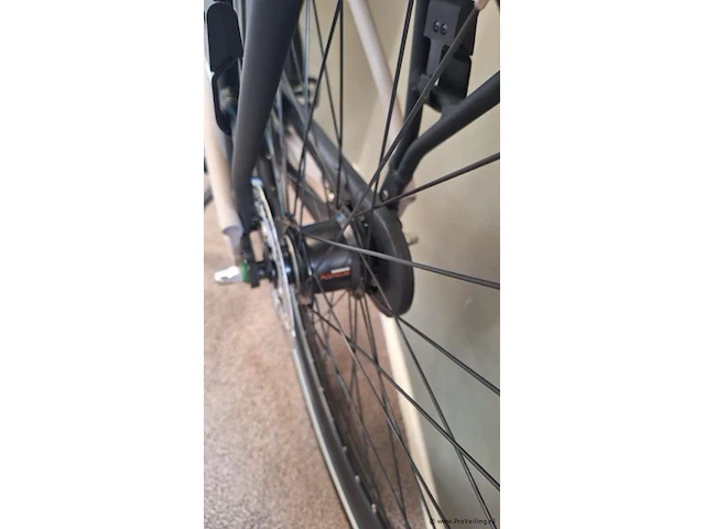 Fuzed elektrische damesfiets | model b7 | kleur pink grey matt - afbeelding 12 van  12