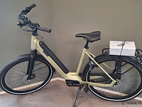 Fuzed elektrische damesfiets | model b7+ | kleur soft gold matt | maat 54 - afbeelding 1 van  18