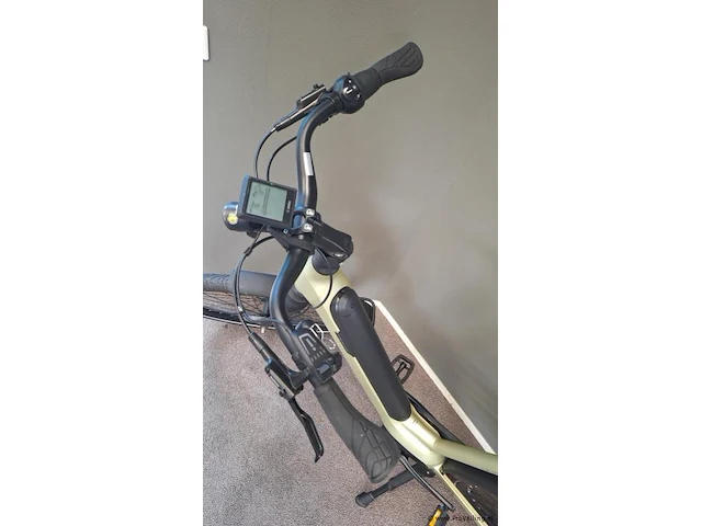 Fuzed elektrische damesfiets | model b7+ | kleur soft gold matt | maat 54 - afbeelding 17 van  18