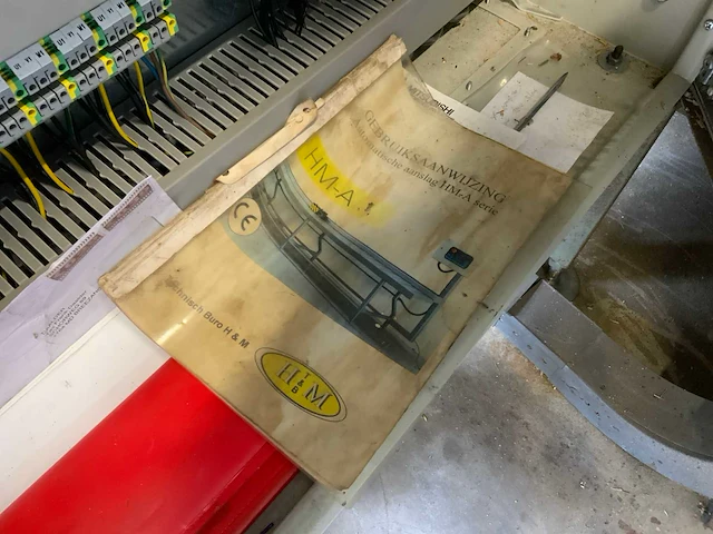 Fw fremeijer & wijna n.v. dubbelzijdige pennenbak voor blokhutten fabricage - afbeelding 11 van  43