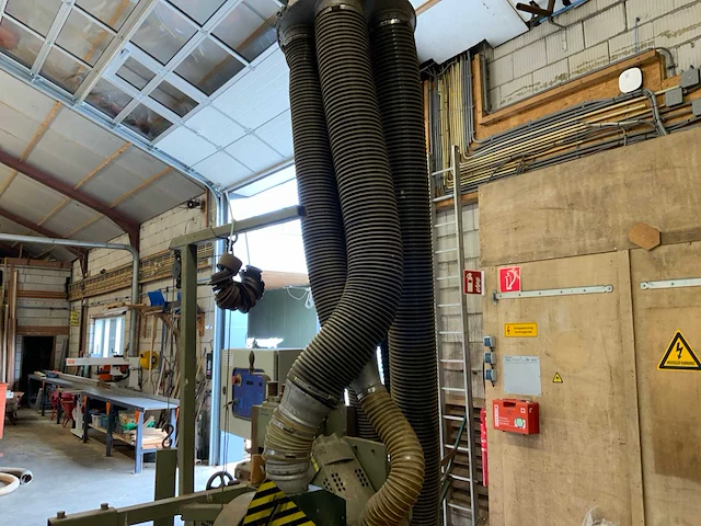 Fw fremeijer & wijna n.v. dubbelzijdige pennenbak voor blokhutten fabricage - afbeelding 26 van  43