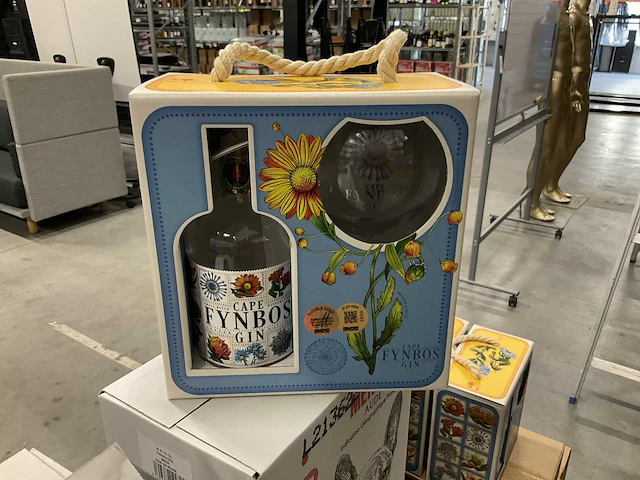 Fynbos classic gin in geschenkverpakking (14x) - afbeelding 1 van  4