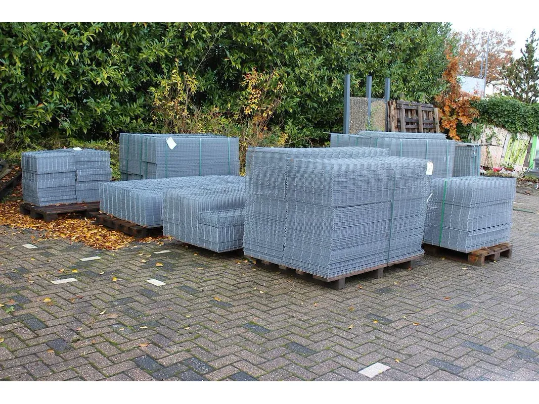 Faillissement tweko handelsonderneming bv h.o.d.n. gard & care 3 kavels g381-g568