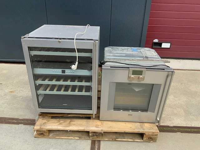 Gaggenau - rw 404 wijnkoeler en bo 250/251 oven - afbeelding 8 van  15