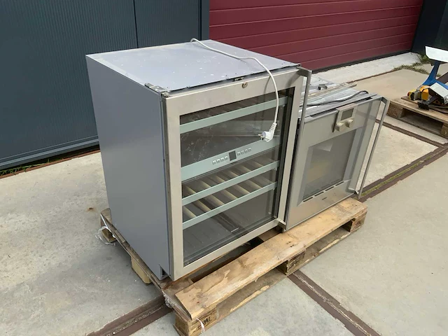 Gaggenau - rw 404 wijnkoeler en bo 250/251 oven - afbeelding 9 van  15