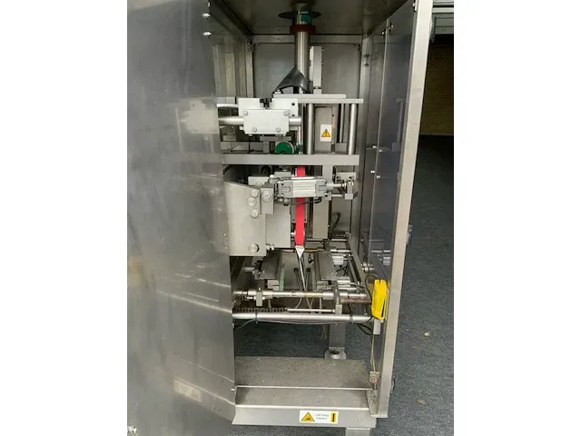 Gainsborough gv2k2 vertical form fill and seal machine - afbeelding 18 van  24