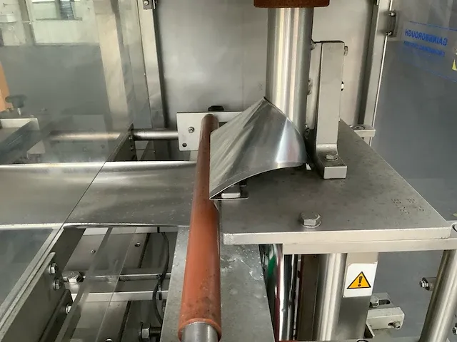 Gainsborough gv2k2 vertical form fill and seal machine - afbeelding 22 van  24