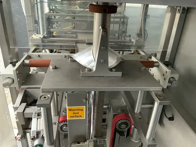 Gainsborough gv2k2 vertical form fill and seal machine - afbeelding 24 van  24