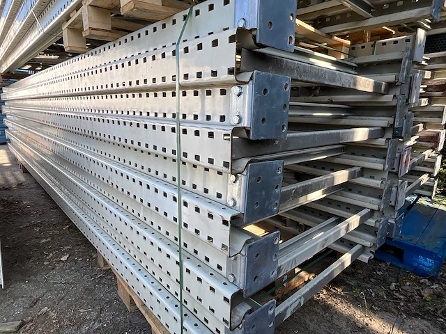 Galler - palletstelling 26,5 meter (510cm hoog) - afbeelding 7 van  11