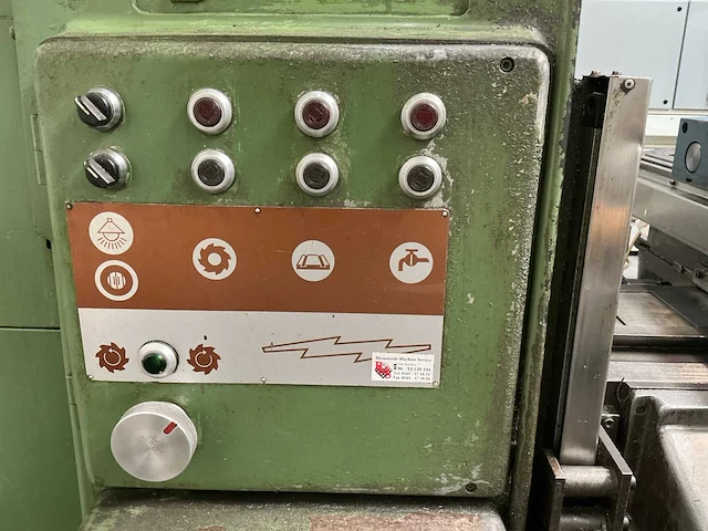 Gambin - 1m - universal milling machine - 1963 - afbeelding 16 van  21
