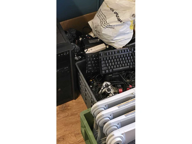 Game partij: o.a desktop pc's, laptop, tablet, nintendo, xbox - afbeelding 2 van  6
