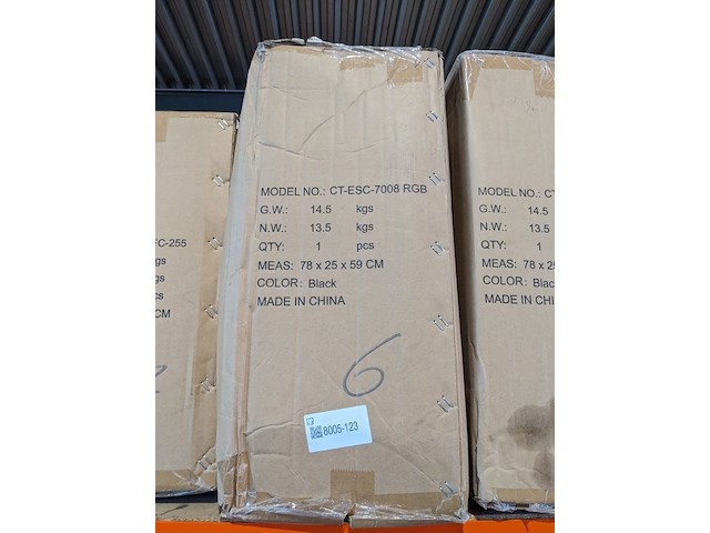 Gamestoel black with led rgb sanderz, 2025 - afbeelding 2 van  2