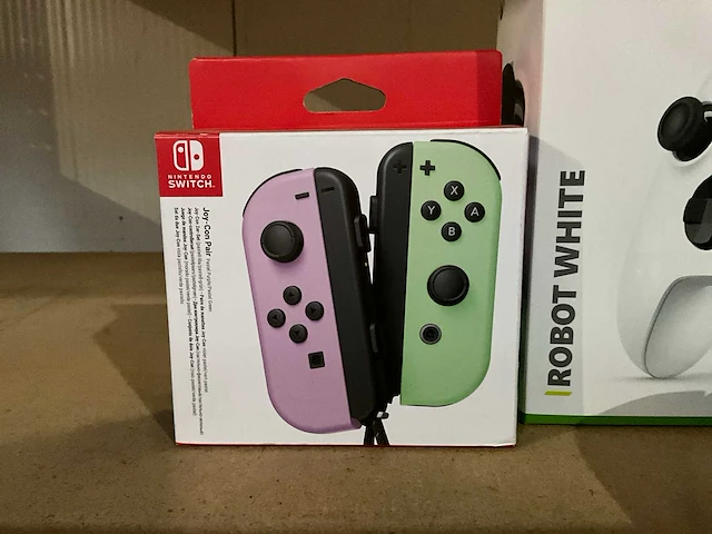 Gamingcontrollers (6x) - afbeelding 2 van  5