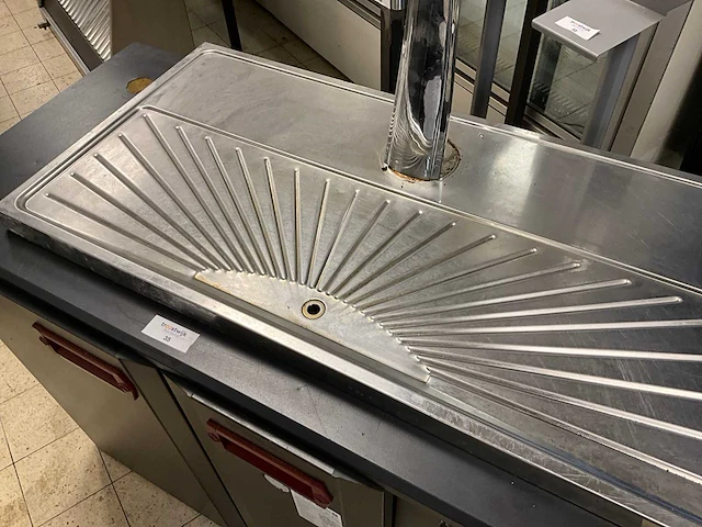 Gamko - fk25/6i - fustenkoeling met tapzuil - afbeelding 15 van  18