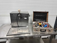 Gamko - tapinstallatie - afbeelding 3 van  5