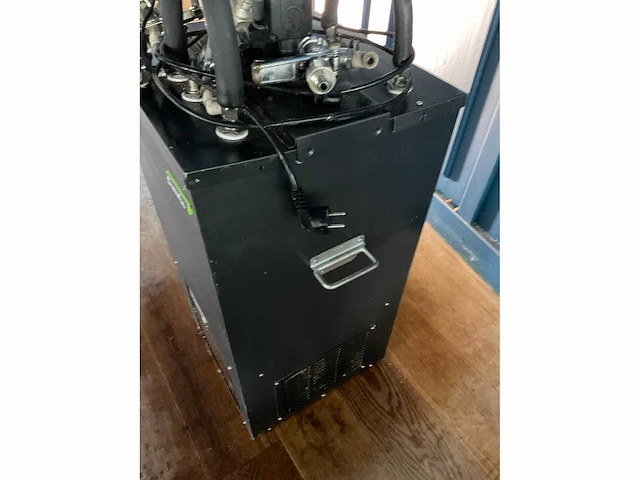 Gamko bkg2 50/54 tapinstallatie met fustinrichting - afbeelding 10 van  11