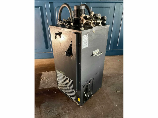 Gamko bkg2 50/54 tapinstallatie met fustinrichting - afbeelding 11 van  11