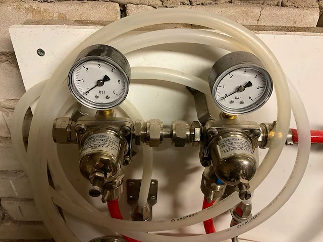 Gamko bkg2 50/54 tapinstallatie met fustinrichting - afbeelding 4 van  11