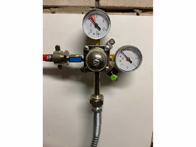 Gamko bkg2 50/54 tapinstallatie met fustinrichting - afbeelding 6 van  11