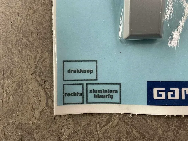 Gamma - raamsluiting met drukknop rechts (60x) - afbeelding 3 van  5