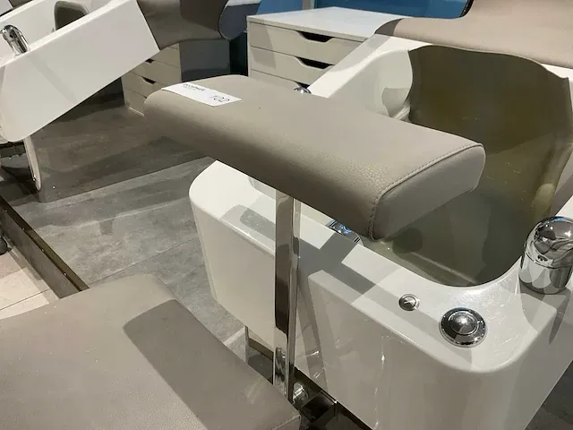 Gamma & bross streamline pipeless pedicurestoel - afbeelding 8 van  10