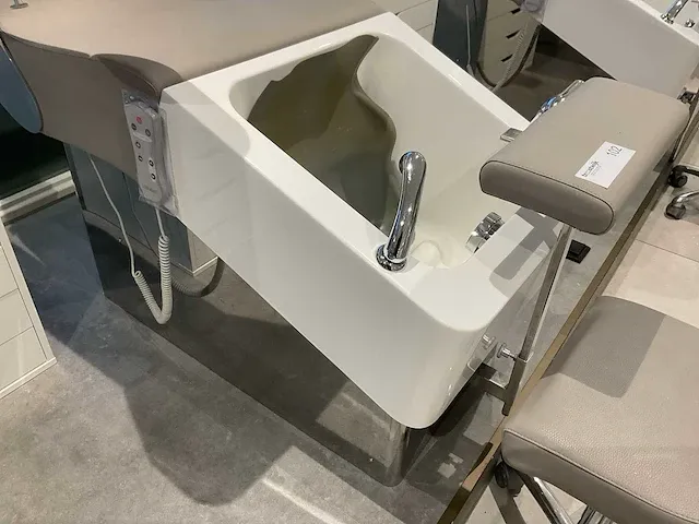 Gamma & bross streamline pipeless pedicurestoel - afbeelding 9 van  10
