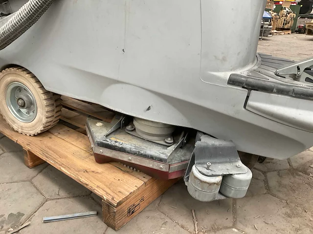 Gansow ct160 veegmachine - afbeelding 6 van  8