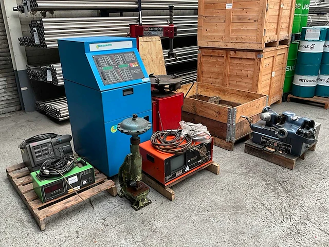 Garage-inventaris machines / gereedschappen - afbeelding 12 van  27