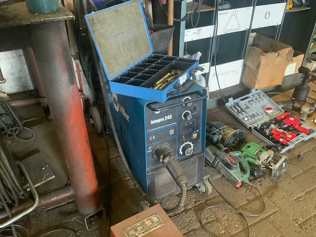 Garage inventaris - afbeelding 3 van  42