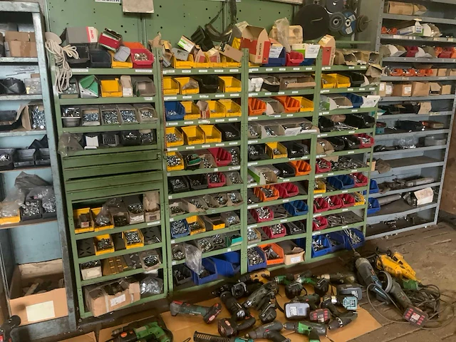 Garage inventaris - afbeelding 9 van  42