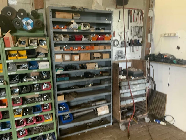 Garage inventaris - afbeelding 10 van  42