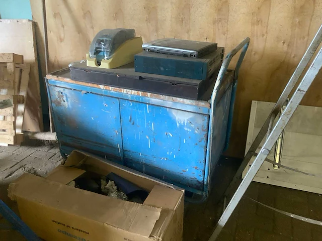 Garage inventaris - afbeelding 24 van  42