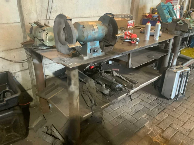Garage inventaris - afbeelding 38 van  42
