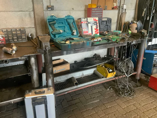 Garage inventaris - afbeelding 40 van  42