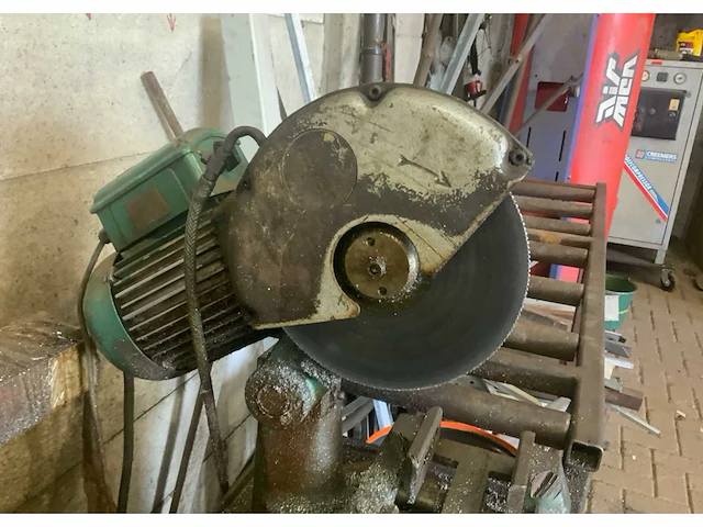 Garage inventaris - afbeelding 38 van  48