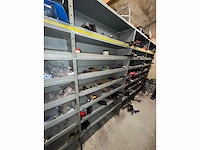 Garage magazijn voorraad & gereedschap - afbeelding 32 van  50