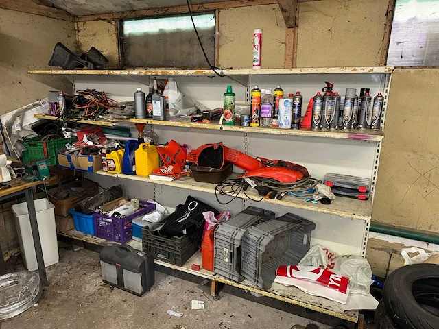 Garage magazijn voorraad & gereedschap - afbeelding 23 van  50