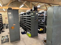 Garage magazijn voorraad & gereedschap - afbeelding 47 van  50