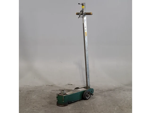 Garagekrik, compac - afbeelding 1 van  12