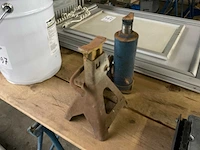 Garagekrik met assteun - afbeelding 1 van  3