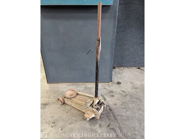 Garagekrik opuo - afbeelding 1 van  5